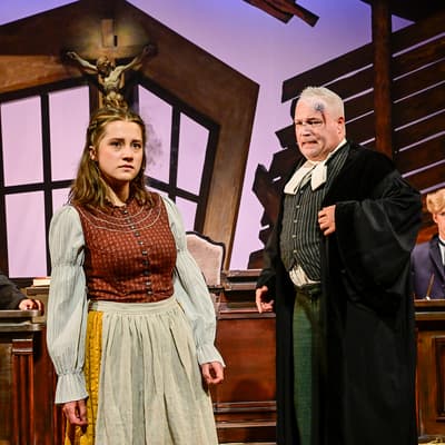 Pressefoto "Der zerbrochne Krug" 2