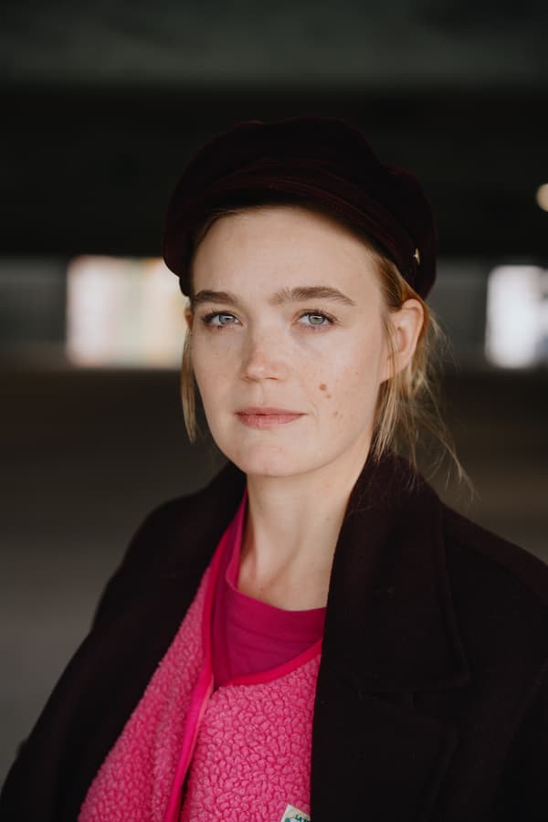 Profilbild von Sheila Bluhm