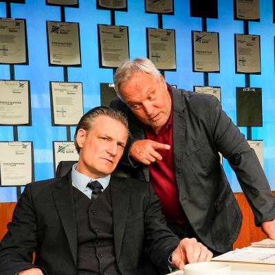 Pressefoto "Der Kredit " 2 hoch