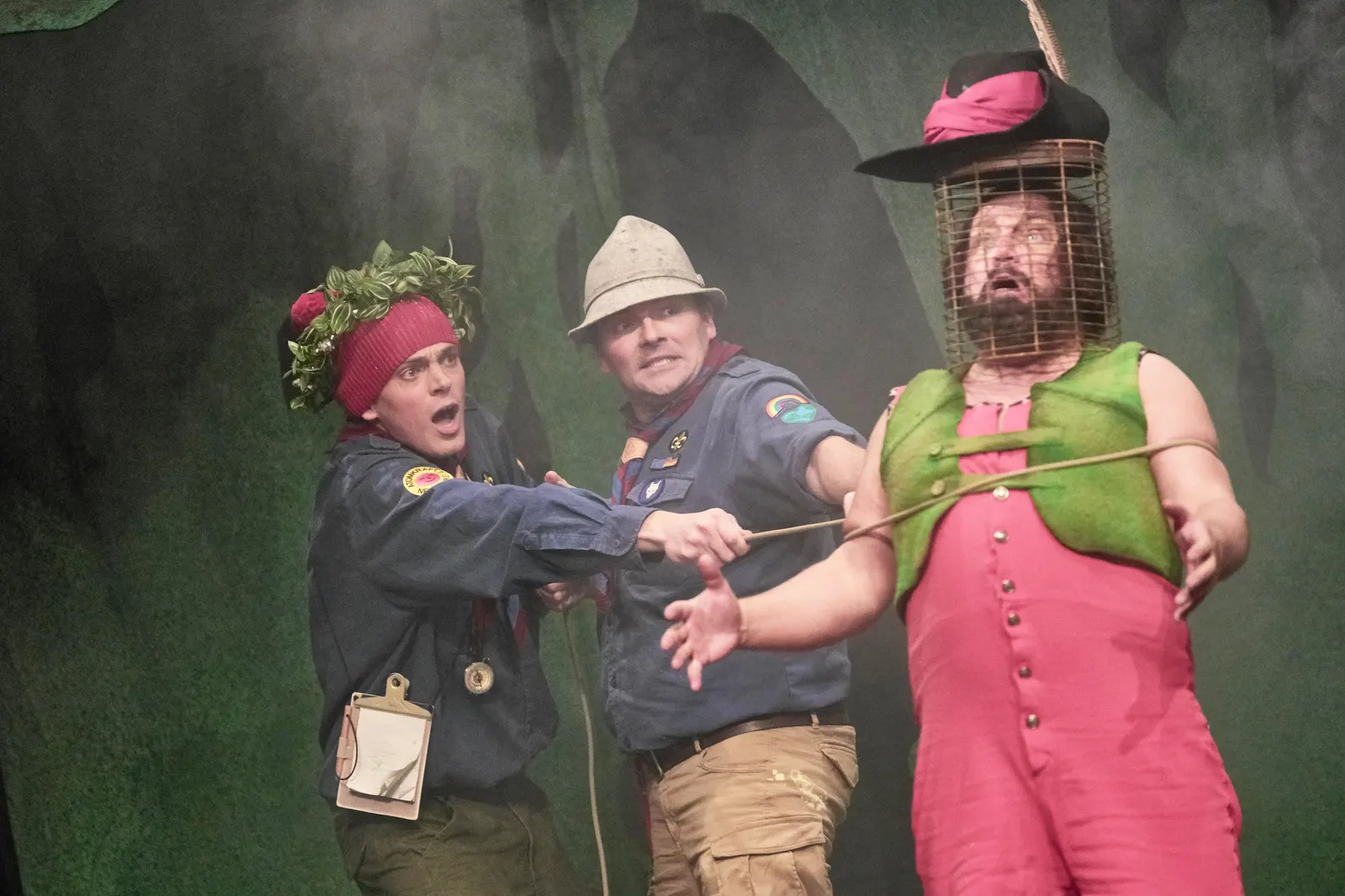 DER RÄUBER HOTZENPLOTZ von Otfried Preußler Spielzeit 2018/2019 / Premiere: 29.11.2018 Daniel Kozian, Andreas Laufer, Andreas Klaue Foto: Martin Sigmund