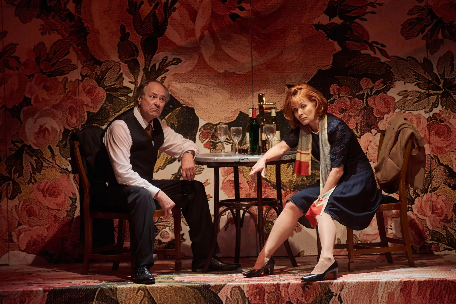 MONSIEUR CLAUDE UND SEINE TÖCHTER nach dem gleichnamigen Film von Philippe de Chauveron und Guy Laurent Für die Bühne adaptiert von Stefan Zimmermann Spielzeit 2018/2019 / Premiere…