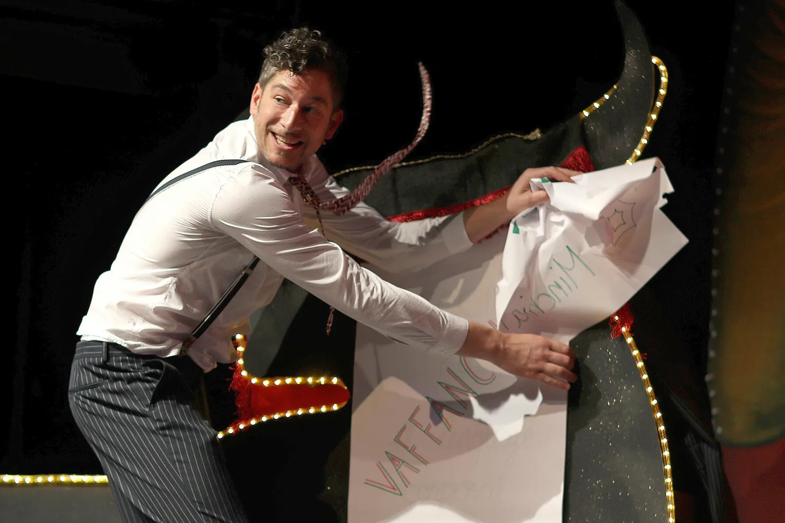 SPANISCH FÜR ANFÄNGERINNEN Musik-Comedy von Enrique Keil Spielzeit 2018/2019 / Premiere: 2.7.2019 Boris Rosenberger Foto: Tom Kohler