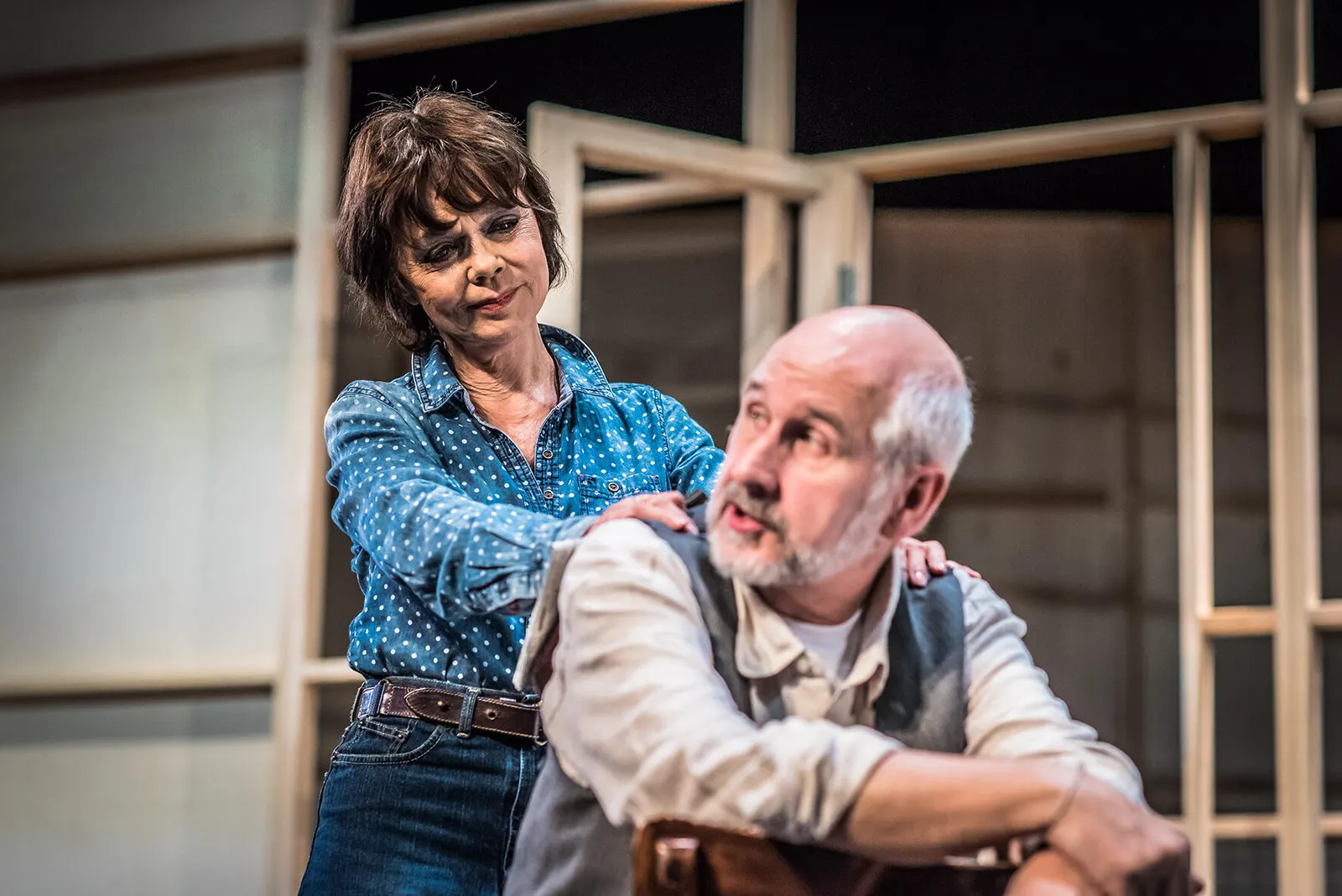 WIR SIND DIE NEUEN Komödie nach dem gleichnamigen Film von Ralf Westhoff Spielzeit 2018/2019 / Premiere: 10.5.2019 Simone Rethel, Lutz Reichert Foto: Dennis Häntzschel