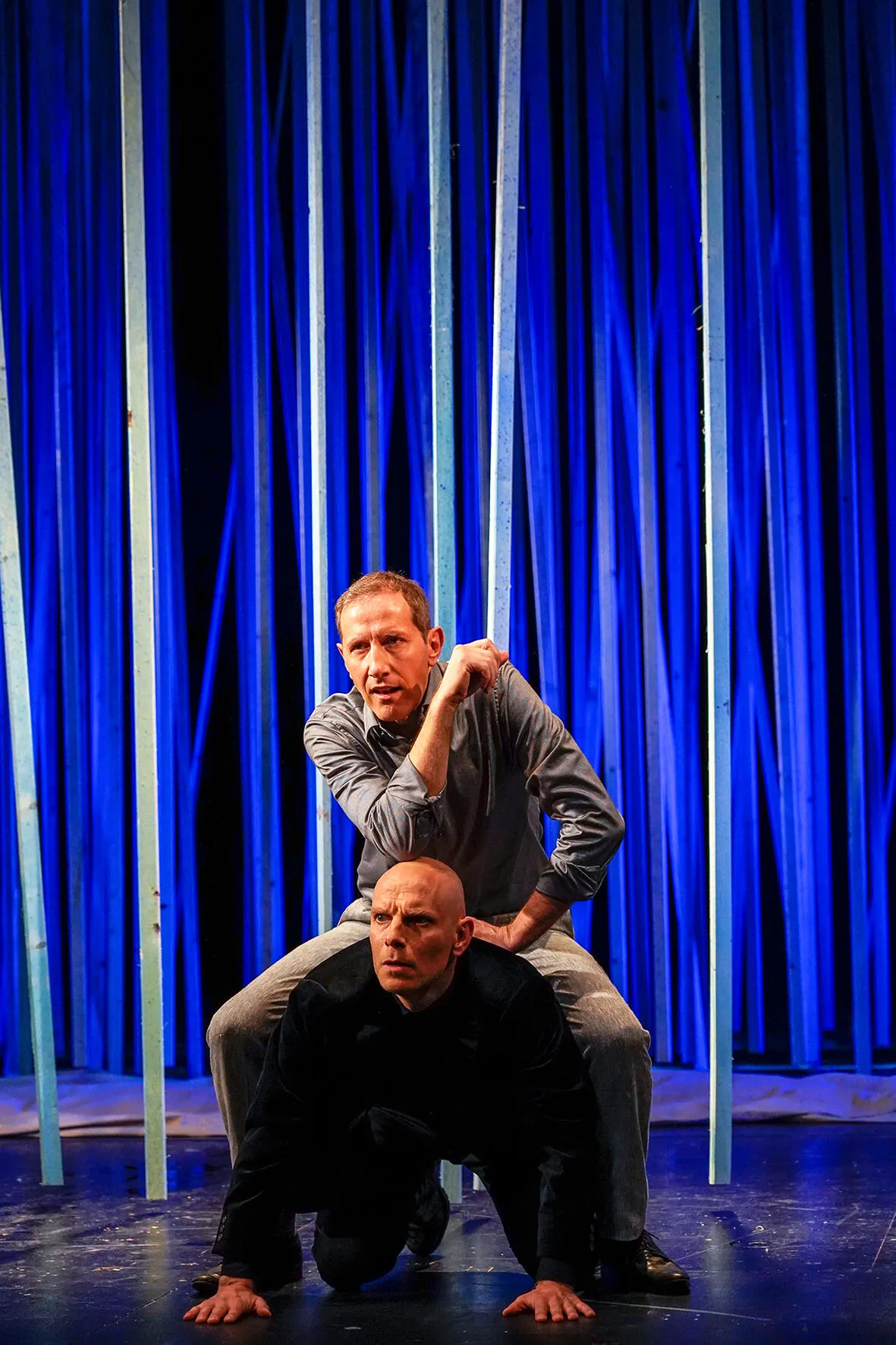 WIE ES EUCH GEFÄLLT Neufassung von Carl Philip von Maldeghem Spielzeit 2018/2019 / Premiere: 26.04.2019 Armin Jung, Gunnar Blume Foto: Tobias Metz