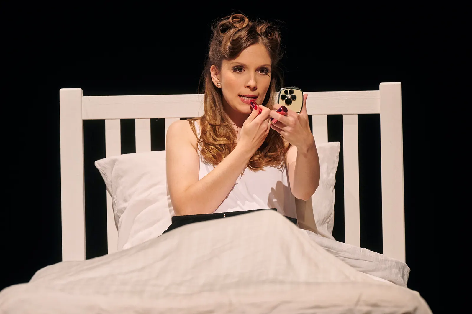 FRÜHSTÜCK BEI TIFFANY von Truman Capote Für die Bühne bearbeitet von Richard Greenberg Spielzeit 2021/2022 / Premiere: 10.6.2022 Josepha Grünberg Foto: Martin Sigmund