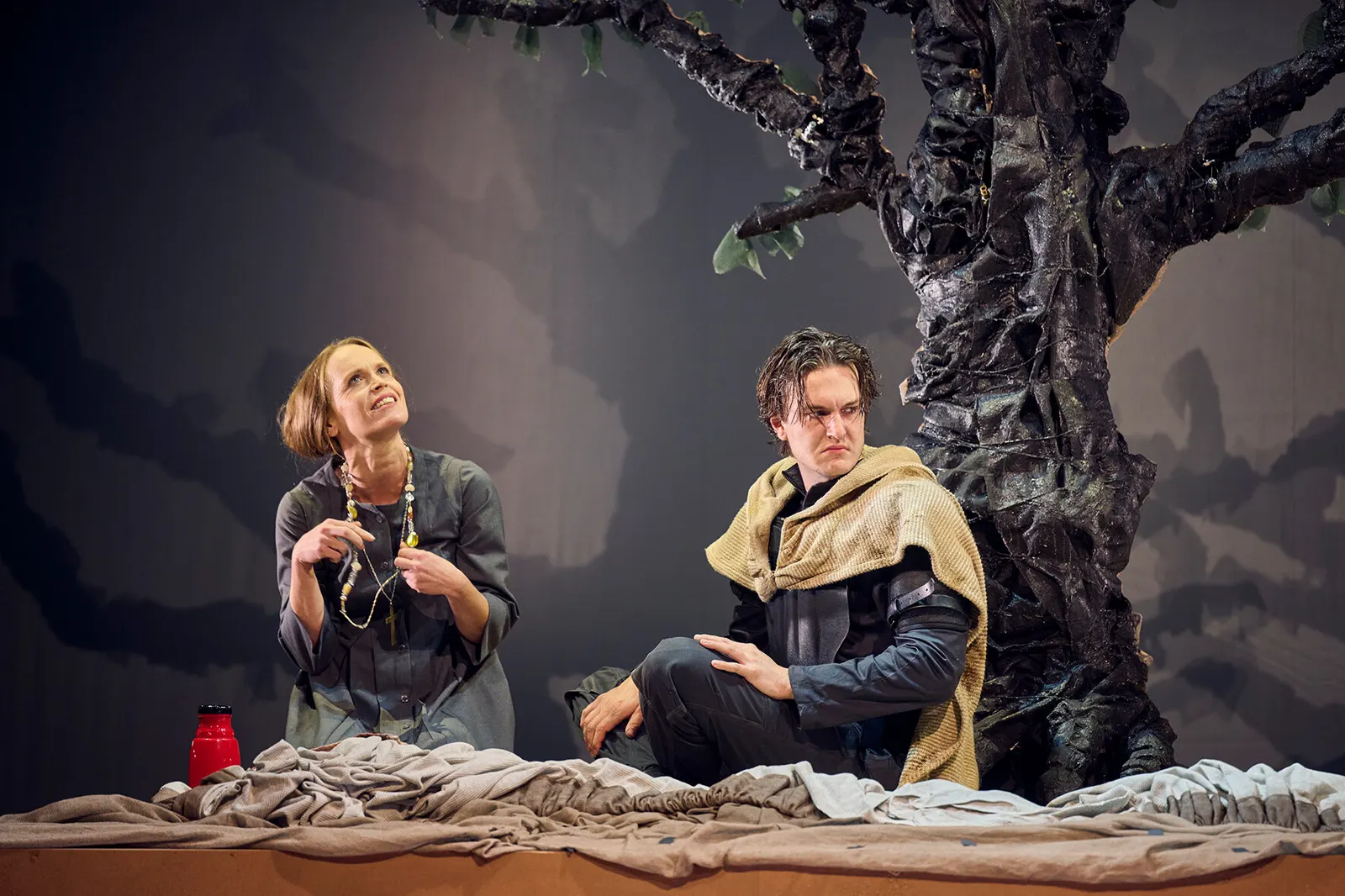 NATHAN DER WEISE Ein dramatisches Gedicht von G. E. Lessing Spielzeit 2026/2027 / Premiere: 30.10.2026 Stefanie Klimkait, Tillmann Depping Foto: Martin Sigmund