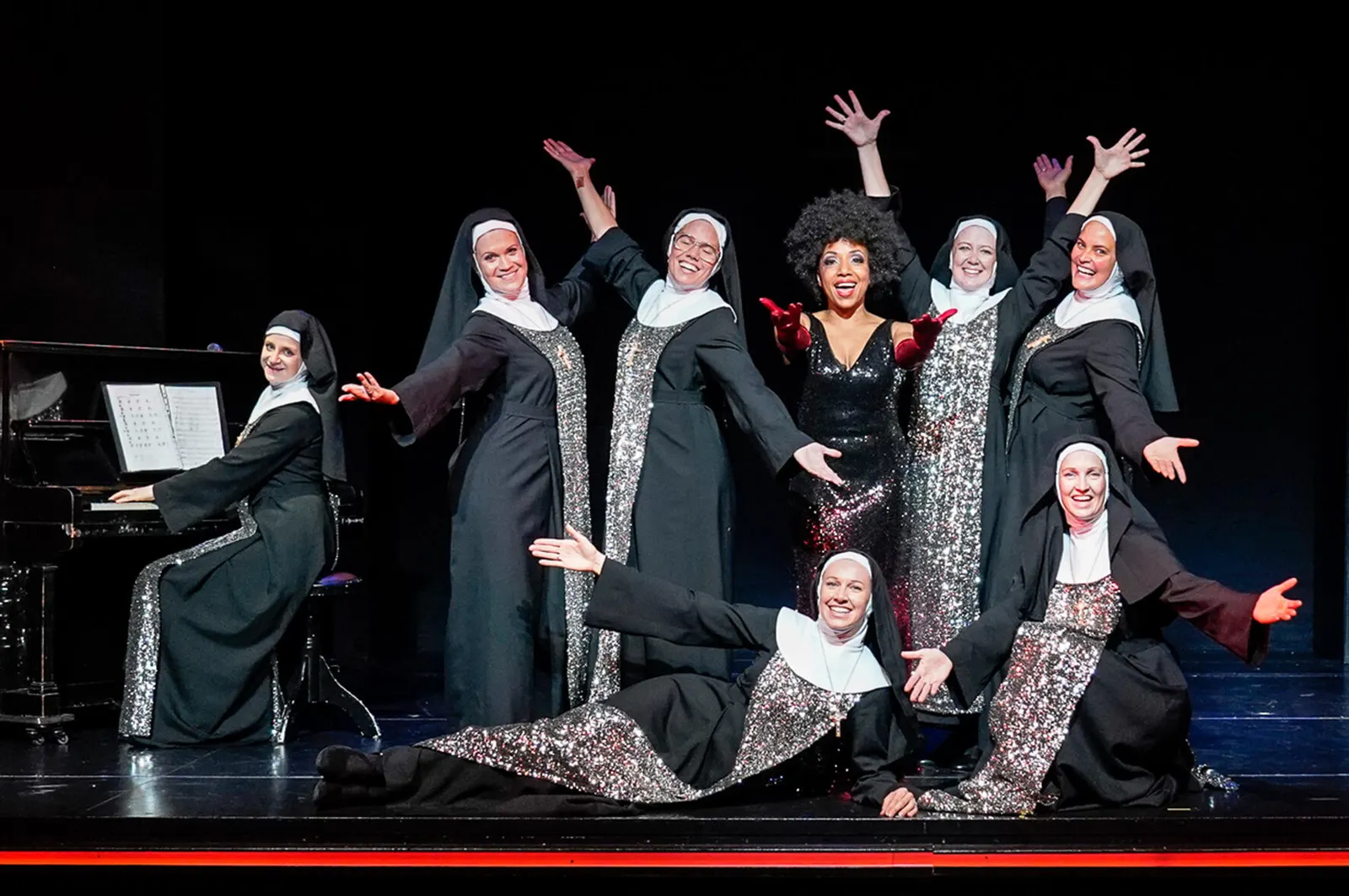 SISTER SOUL UND IHRE SCHWESTERN Ein Gospel- und Soul-Musical von Mathias Christian Kosel Spielzeit 2019/2020 / Premiere: 20.9.2019 Josephine Tancke, Sorina Kiefer, Dorothée Kaler, …