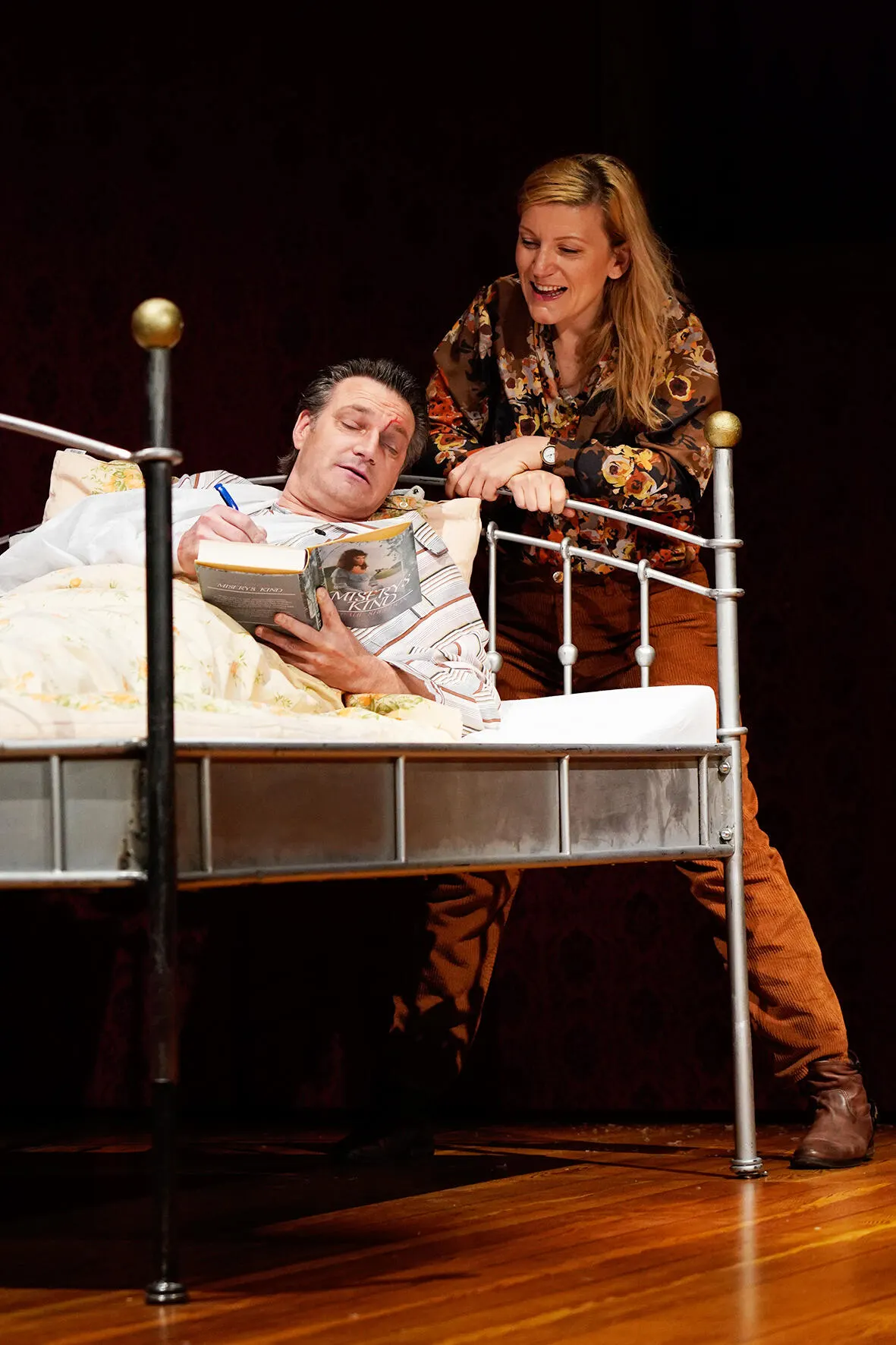 MISERY Krimi nach dem Roman von Stephen King Spielzeit 2019/2020 / Premiere: 24.03.2020 Ralf Stech, Franziska Beyer Foto: Tobias Metz