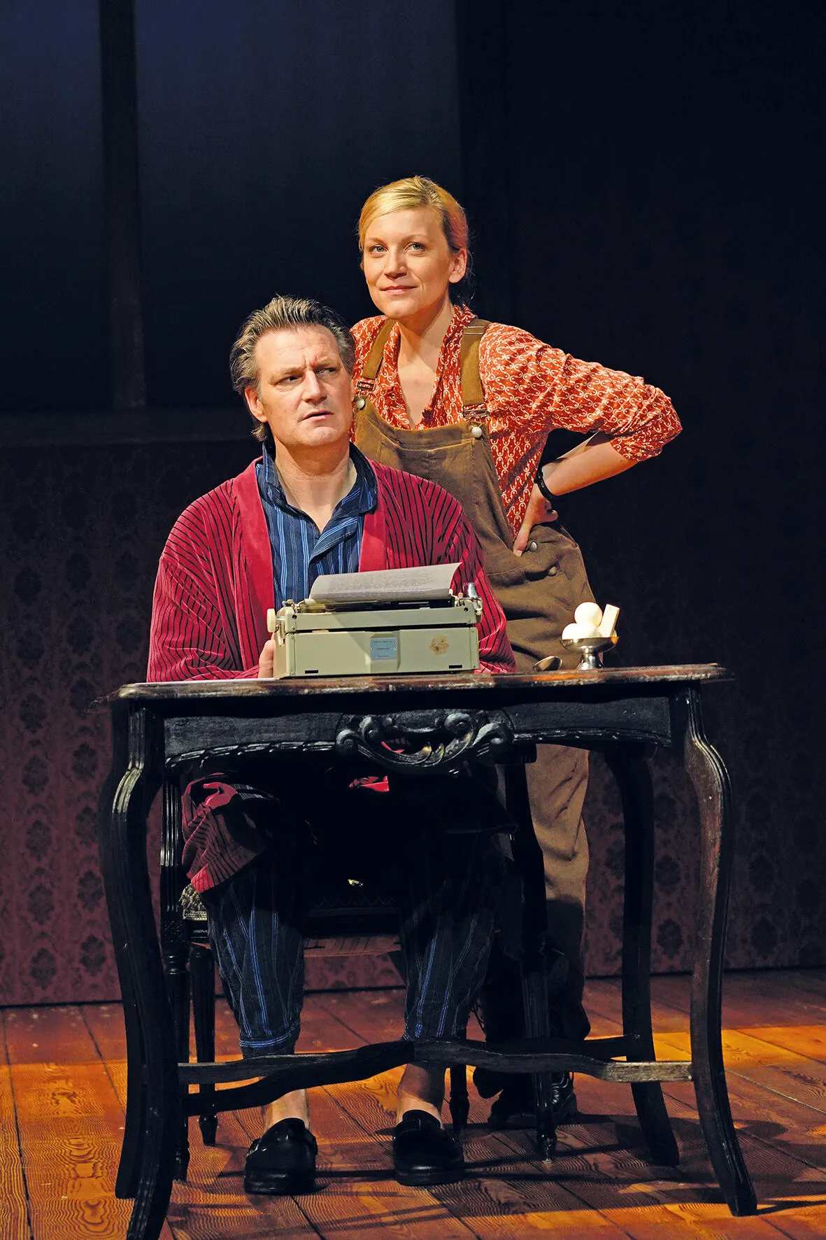MISERY Krimi nach dem Roman von Stephen King Spielzeit 2019/2020 / Premiere: 24.03.2020 Ralf Stech, Franziska Beyer Foto: Tobias Metz