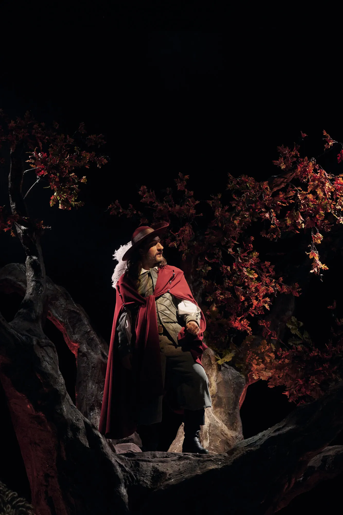 CYRANO DE BERGERAC Romantische Komödie von Edmond Rostand Spielzeit 2022/2023 / Premiere: 16.9.2022 Pablo Sprungala Foto: Martin Sigmund