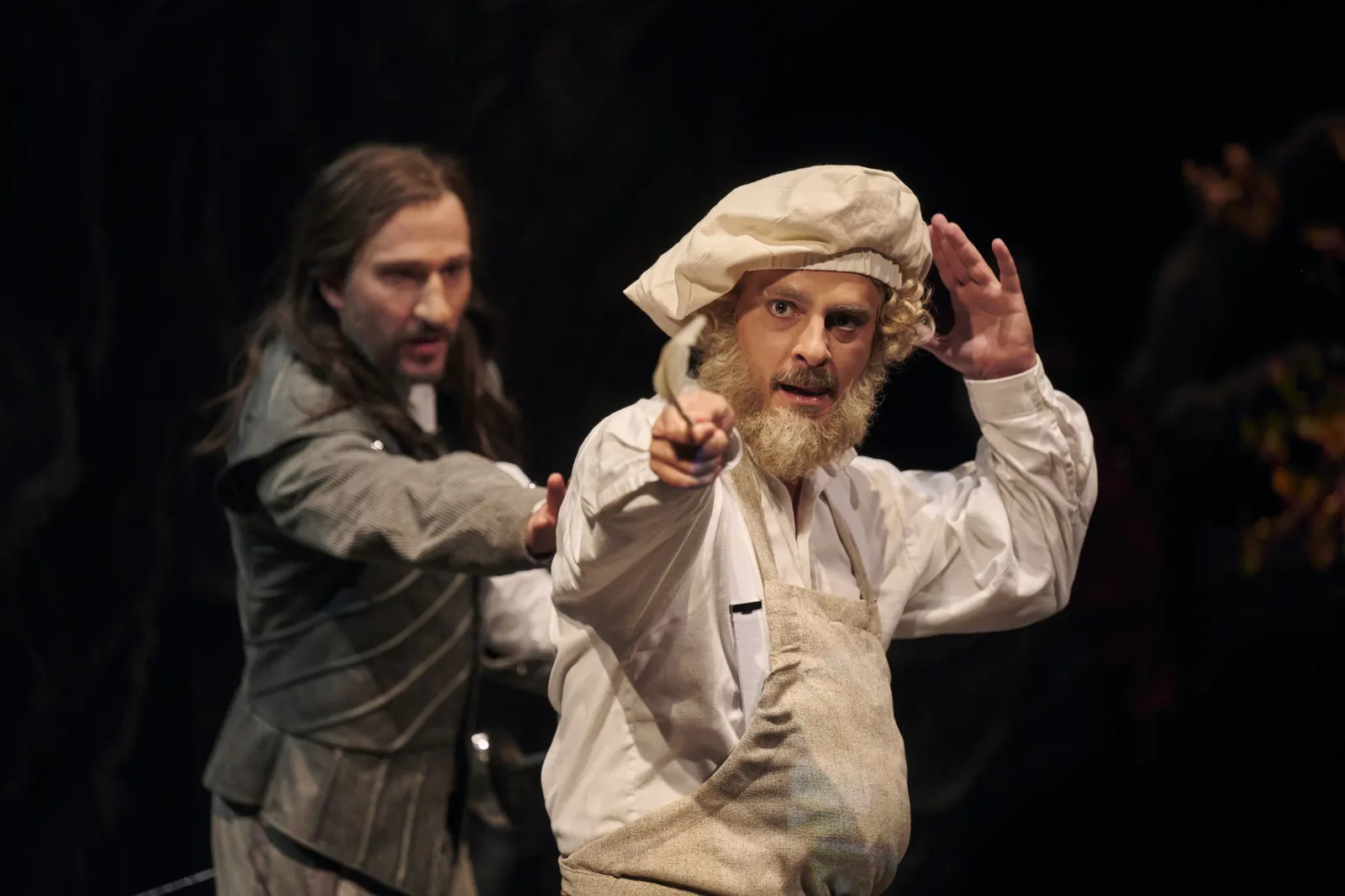 CYRANO DE BERGERAC Romantische Komödie von Edmond Rostand Spielzeit 2022/2023 / Premiere: 16.9.2022 Pablo Sprungala, Jörg Pauly Foto: Martin Sigmund