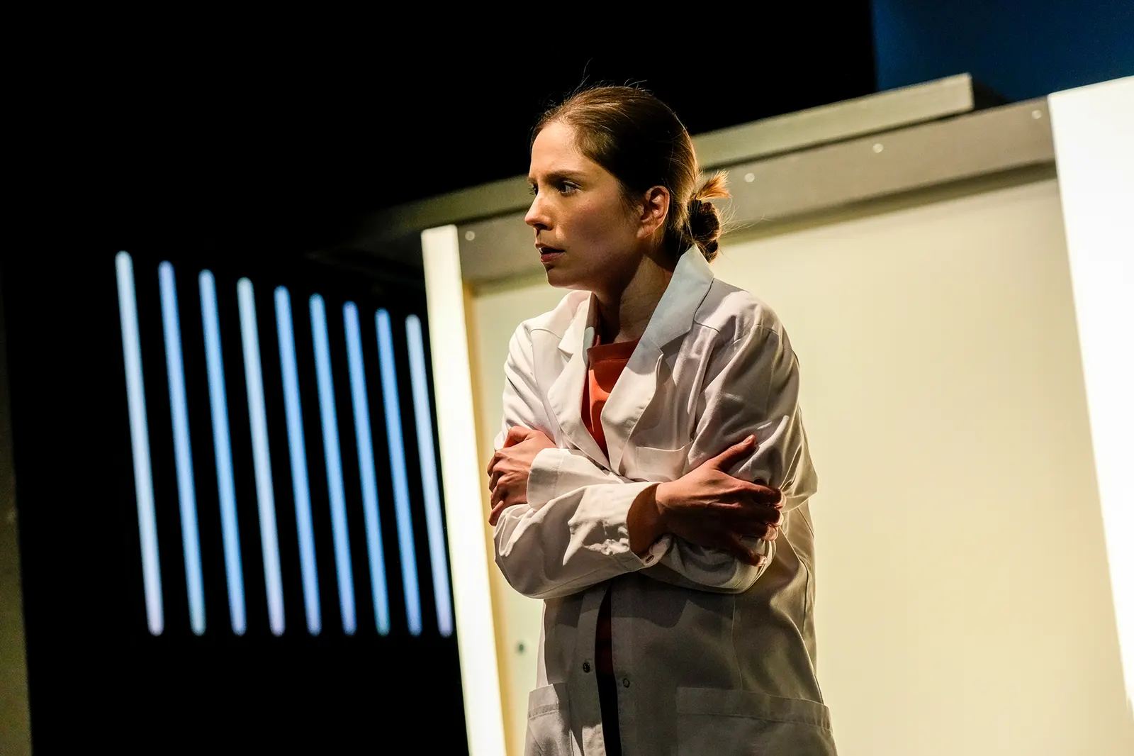 DIE LABORANTIN Schauspiel von Ella Road Spielzeit 2022/2023 / Premiere: 28.4.2023 Josepha Grünberg Foto: Tobias Metz