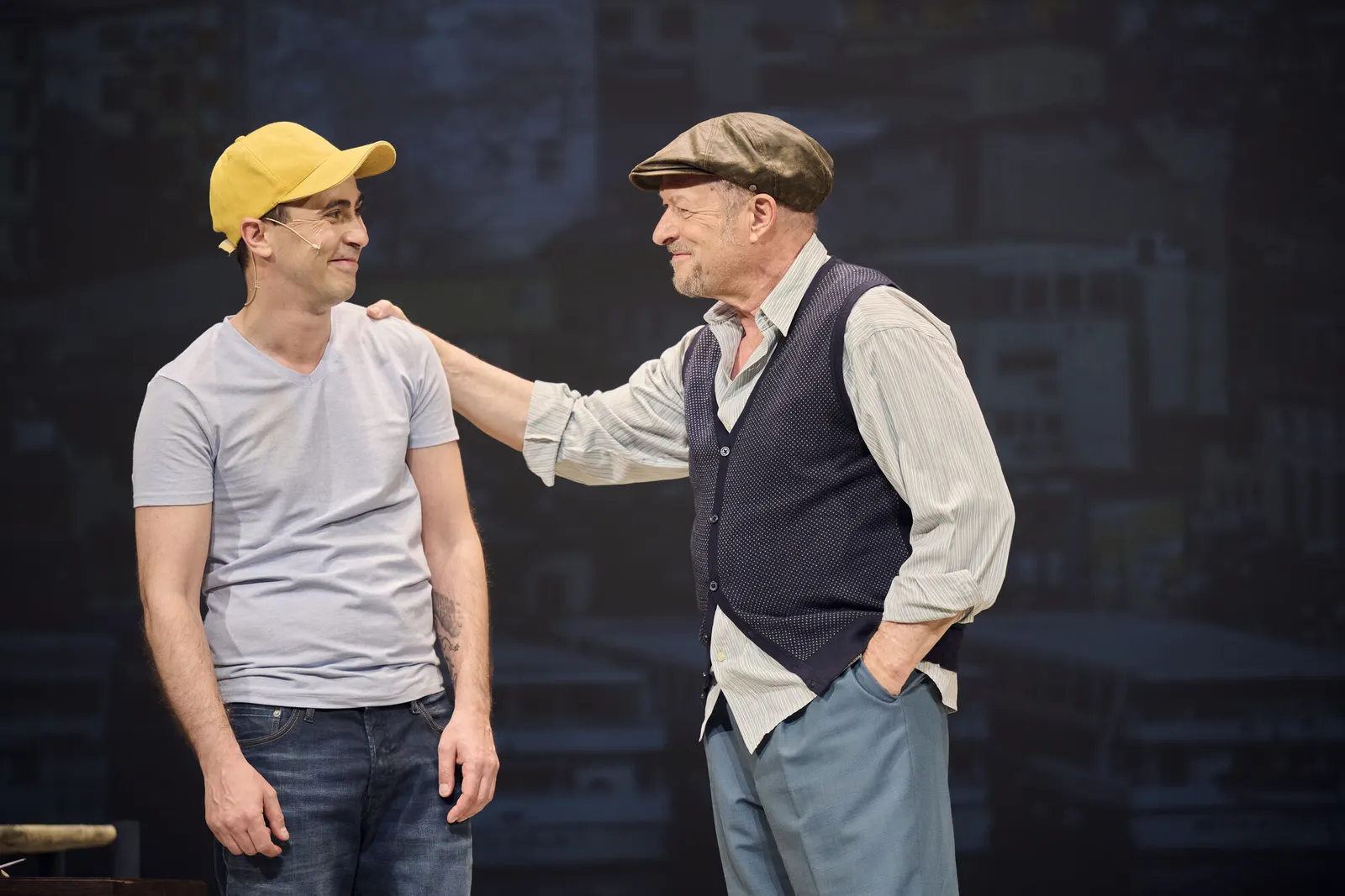 ISTANBUL Ein Theaterstück mit Musik von Sezen Aksu von Selen Kara, Torsten Kindermann und Akın E. Şipal Spielzeit 2022/2023 / Premiere: 9.6.2023 Irfan Kars, Reinhold Weiser Foto: M…