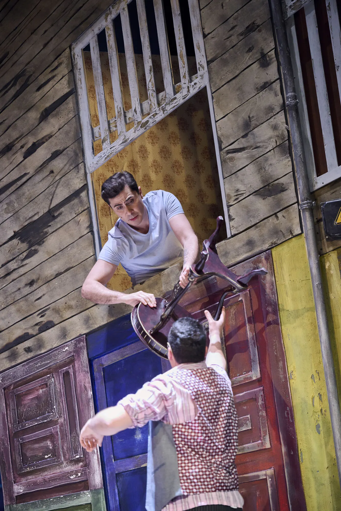 ISTANBUL Ein Theaterstück mit Musik von Sezen Aksu von Selen Kara, Torsten Kindermann und Akın E. Şipal Spielzeit 2022/2023 / Premiere: 9.6.2023 Irfan Kars, Mert Eylem Sezgin Foto:…
