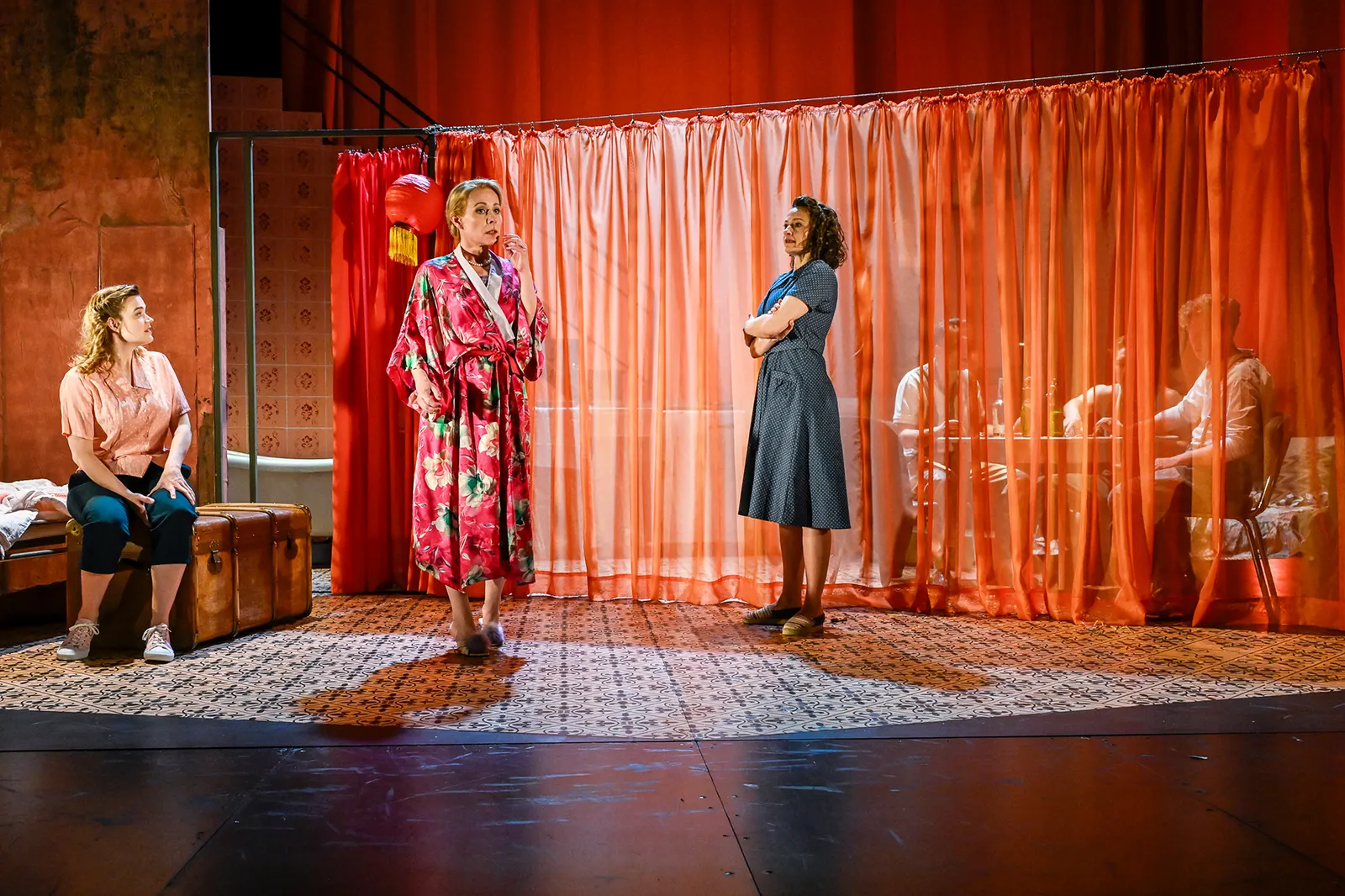 ENDSTATION SEHNSUCHT Schauspiel von Tennessee Williams Spielzeit 2025/2026 / Premiere: 24.4.2026 Sheila Bluhm, Natalie O’Hara, Susanne Theil, Max Hemmersdorfer, Benedikt Haefner, M…