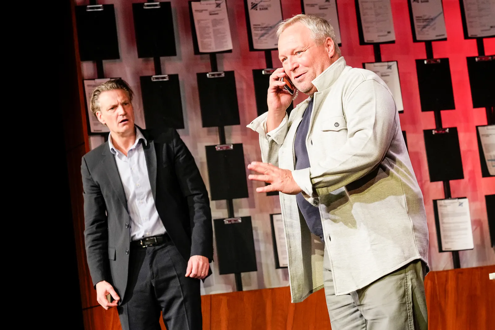 DER KREDIT Komödie von Jordi Galceran Spielzeit 2023/2024 / Premiere: 17.5.2024 Ralf Stech, Andreas Klaue Foto: Tobias Metz