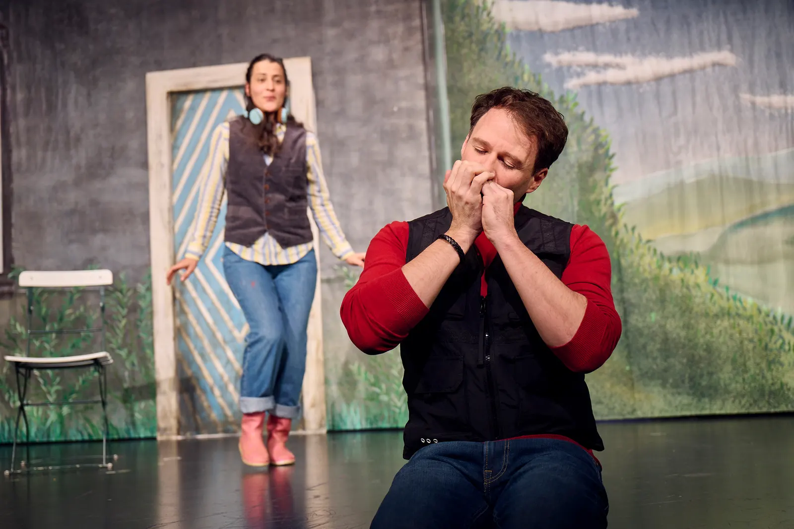 NO NET HUDLA! Komödie von Axel Preuß nach Anton Hamik Schwäbisch von Monika Hirschle Spielzeit 2023/2024 / Premiere: 24.11.2023 Sabine Soydan und Stefan Müller-Doriat Foto: Martin …