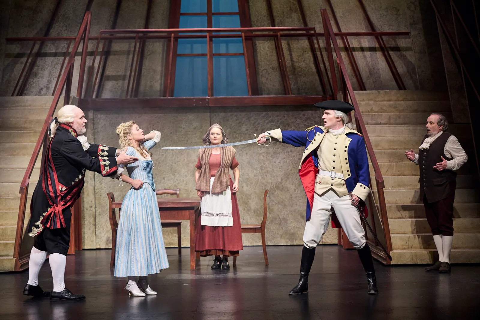 KABALE UND LIEBE Ein bürgerliches Trauerspiel von Friedrich Schiller Spielzeit 2023/2024 / Premiere: 15.9.2023 Oliver Jaksch, Farina Violetta Giesmann, Annette Mayer, Benedikt Haef…