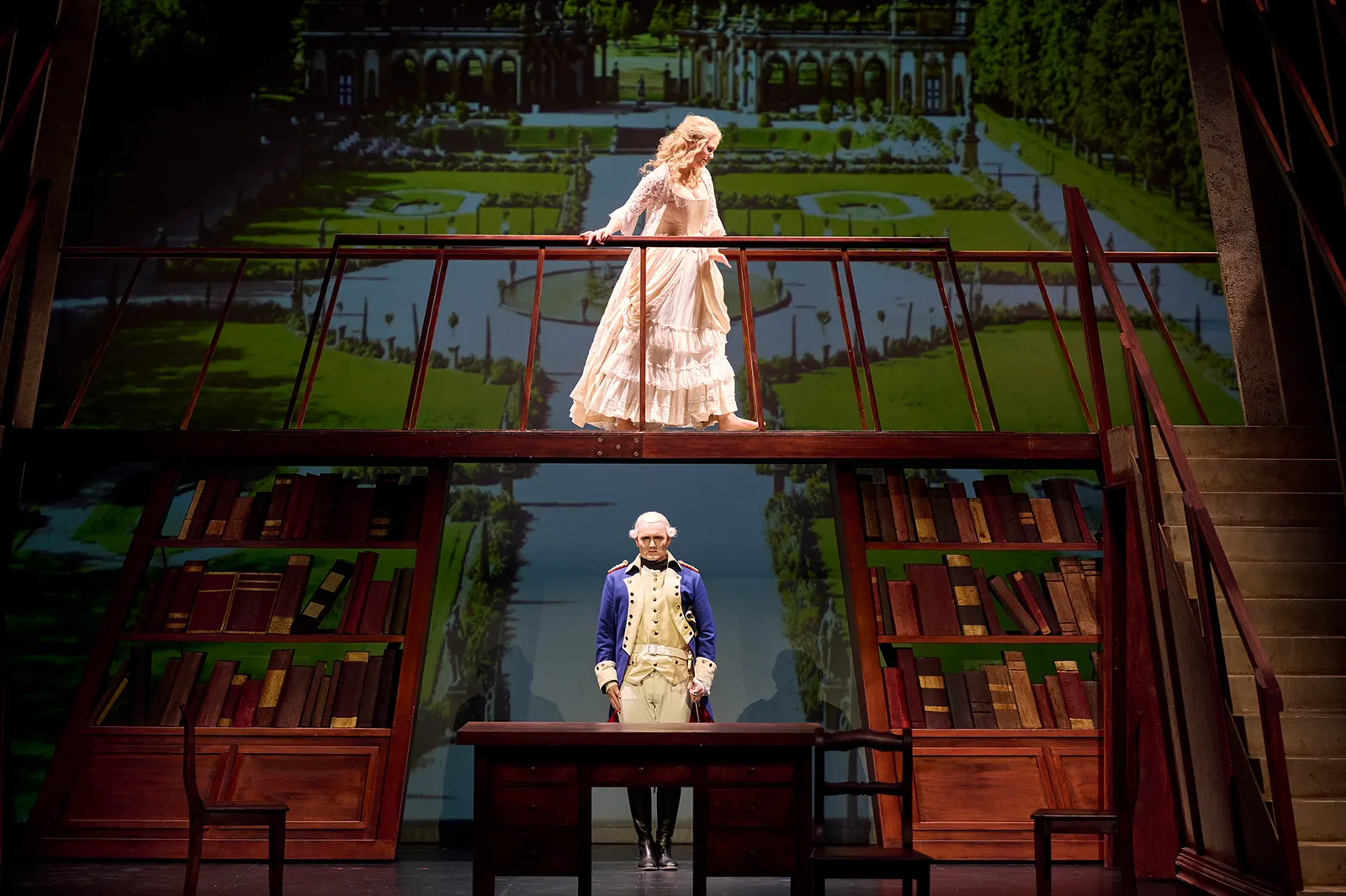 KABALE UND LIEBE Ein bürgerliches Trauerspiel von Friedrich Schiller Spielzeit 2023/2024 / Premiere: 15.9.2023 Kristin Hansen, Benedikt Haefner Foto: Martin Sigmund
