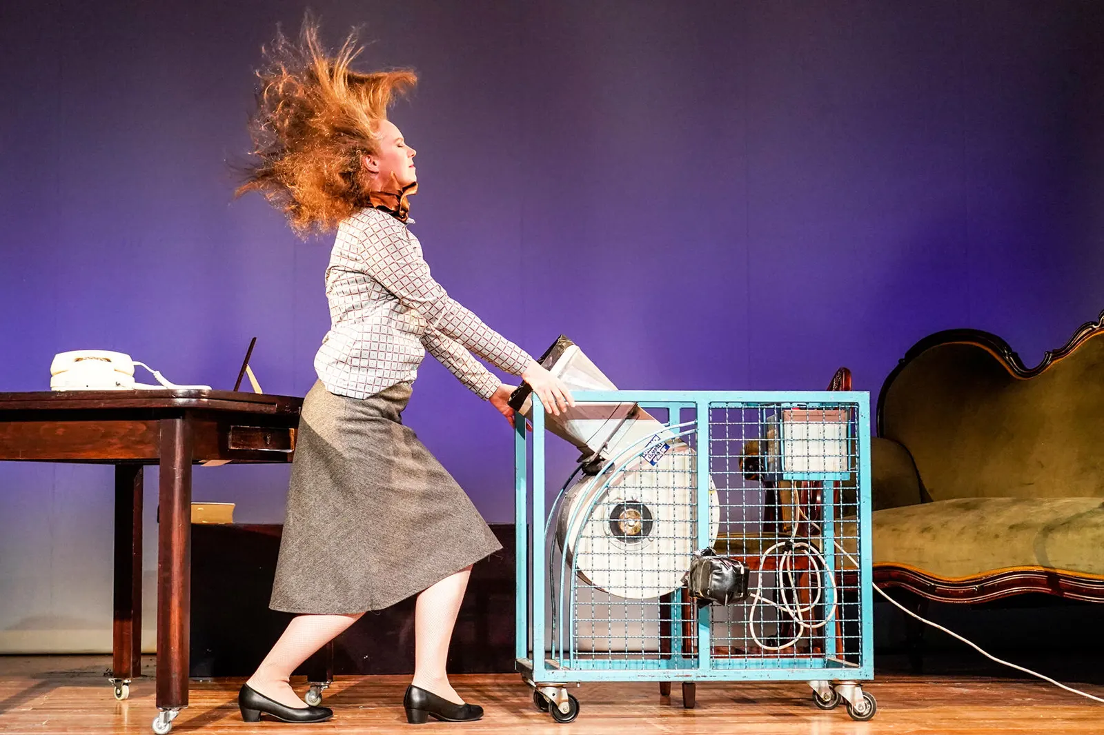 LORIOTS DRAMATISCHE WERKE Sketche und Szenen von Vicco von Bülow, genannt LORIOT Spielzeit 2020/2021 / Premiere: 23.10.2020 Magdalena Flade Foto: Tobias Metz