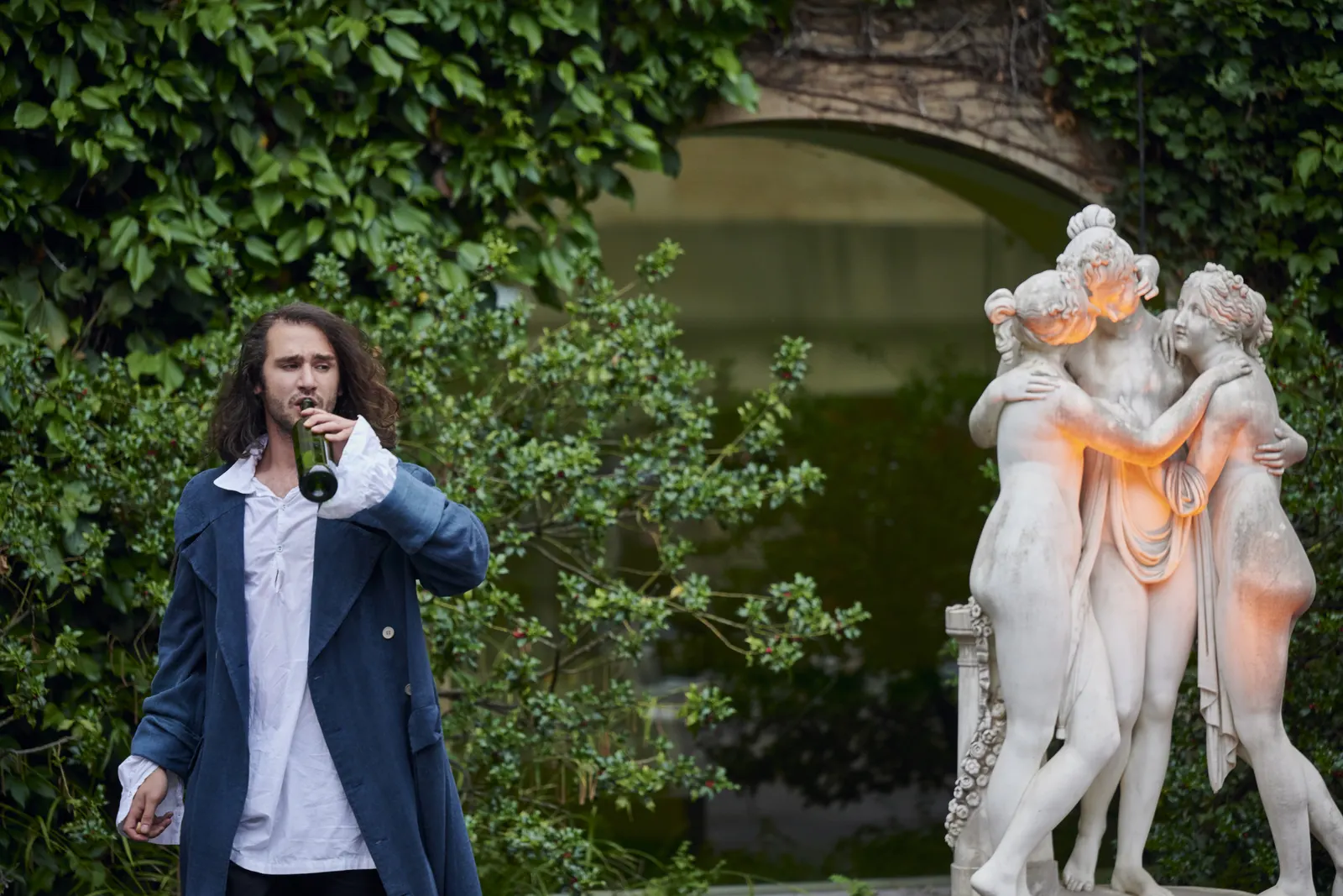 STUTTGART. EIN TRAUM Eine szenische Stadterkundung in der Rotunde der Staatsgalerie Stuttgart von Klaus Hemmerle und Christian Schönfelder Spielzeit 2020/2021 / Premiere: 13.07.202…