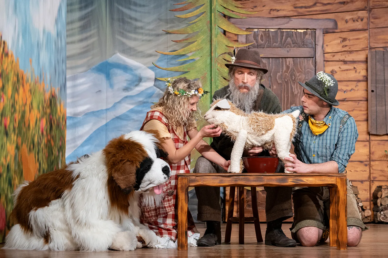 HEIDI Theaterstück nach Johanna Spyri von Jan Bodinus Spielzeit 2024/2025 / Premiere: 29.11.2024 Sabine Christiane Dotzer, Farina Violetta Giesmann, Uwe-Peter Spinner, Luca Hämmerl…